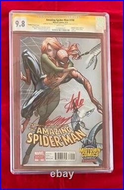 Amazing Spider-Man #700 Midtown Comics Signed by Stan Lee, Campbell, & Ramos