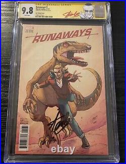 Runaways #1 CGC 9.8 Signed Stan Lee Label Ron Lim Variant SS Marvel