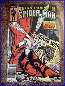 Spectacular Spider-Man #105 (1985) Signed Stan Lee WithCOA Wasp App. Marvel VF